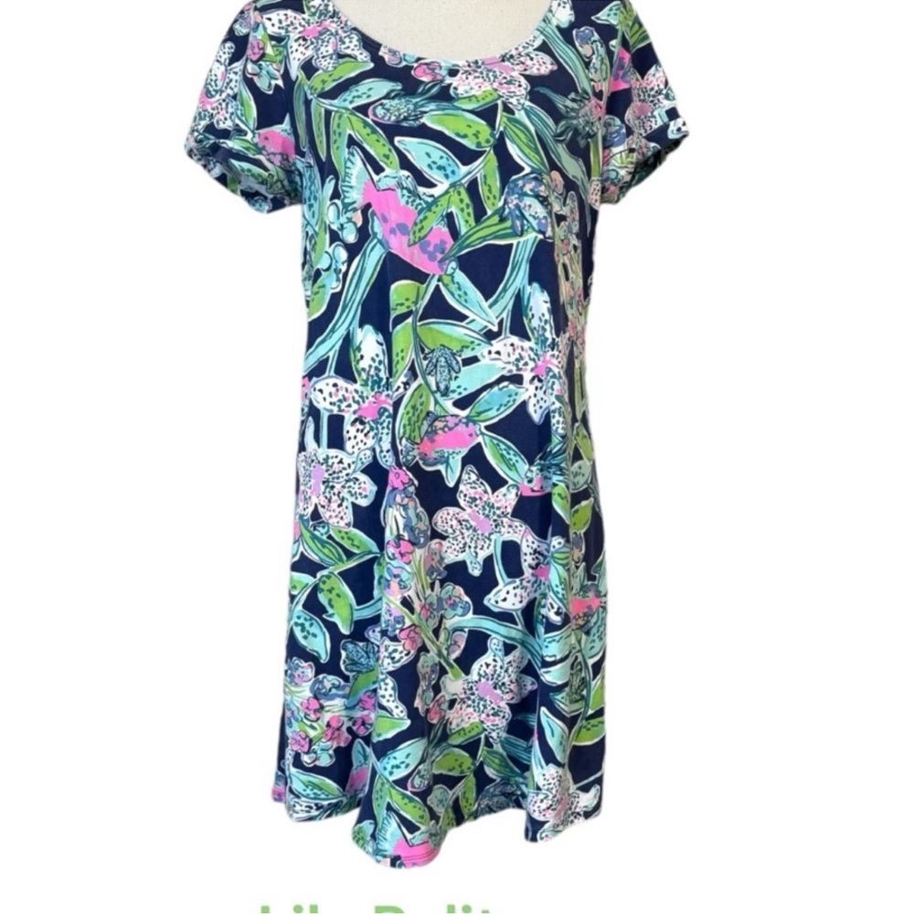 Guc Lilly Pulitzer Tammy dress in Navy sway this way